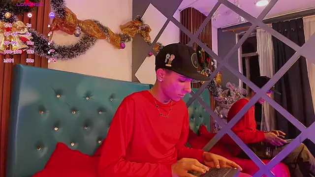 Max Steell online show from 12-15-25, 11:31