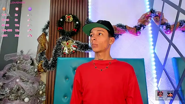 Max Steell online show from 12-19-25, 03:43