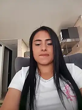 Snapshot of solandrea chatting on 11-01-25, 04:23 solandrea online show from 11-01-25, 04:23