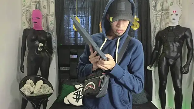 Snapshot of Latin_Duo13 chatting on 11-28-25, 07:25 Latin Duo13 online show from 11-28-25, 07:25