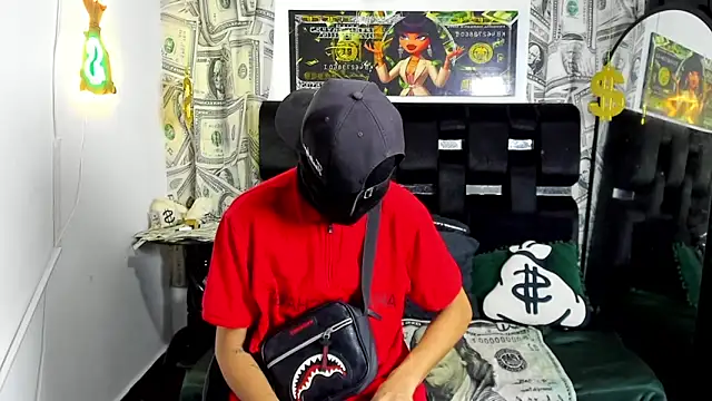 Snapshot of Latin_Duo13 chatting on 11-24-25, 07:25 Latin Duo13 online show from 11-24-25, 07:25