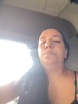 Snapshot of Casaldoverdin chatting on 10-29-25, 03:00 Casaldoverdin online show from 10-29-25, 03:00