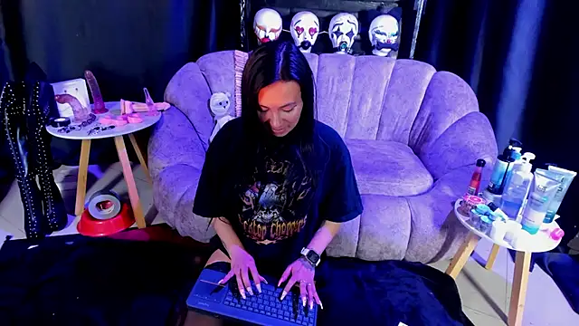 Snapshot of DalilaMoonstone chatting on 11-17-25, 08:24 DalilaMoonstone online show from 11-17-25, 08:24