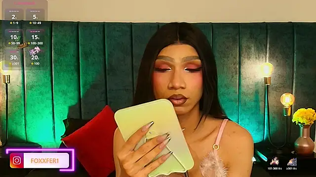 FernandaFox  online show from 01-06-26, 03:32