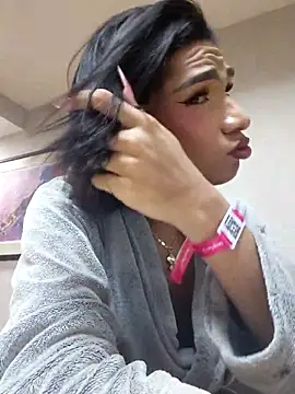 FernandaFox  online show from 04-28-26, 11:31