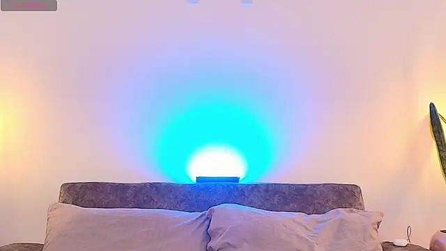 FernandaFox  online show from 05-20-26, 03:36