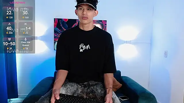 KamiSuarez online show from 02-18-26, 06:26