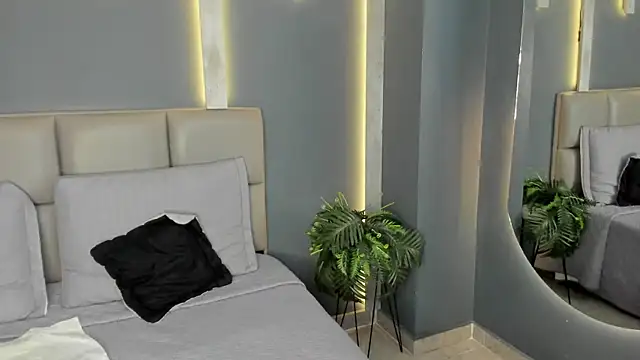 DakotaRussell  online show from 11-16-25, 10:02