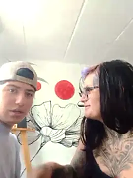 Snapshot of Shadow_Secret chatting on 10-29-25, 04:50 Shadow Secret online show from 10-29-25, 04:50