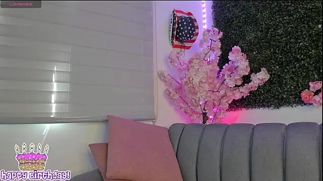 Doris cruzz online show from 05-19-26, 02:57