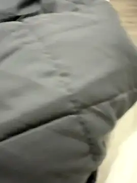 Bubik1 online show from 10-31-25, 05:04