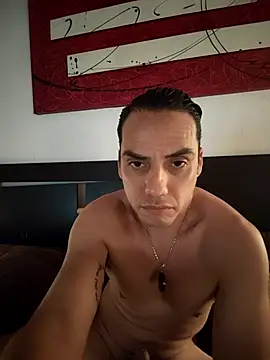 Snapshot of ACD0826 chatting on 10-28-25, 03:40 ACD0826 online show from 10-28-25, 03:40