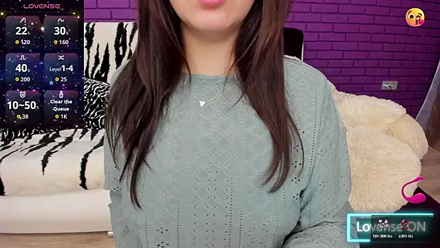 GlowMimi online show from 12-04-25, 10:53