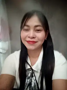 Bamboo-niee123 online show from 01-11-26, 04:03