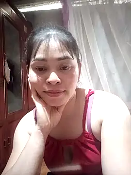 Bamboo-niee123 online show from 11-02-25, 07:02