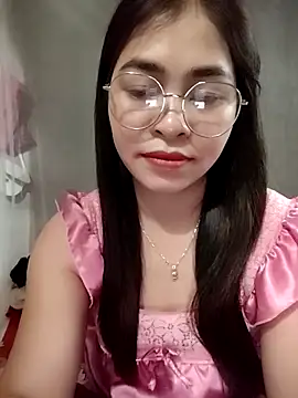 Bamboo-niee123 online show from 03-09-26, 09:35