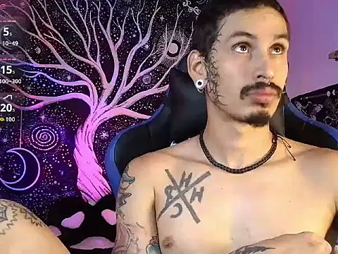 Snapshot of mateos6_6 chatting on 12-16-25, 05:39 mateos6 6 online show from 12-16-25, 05:39