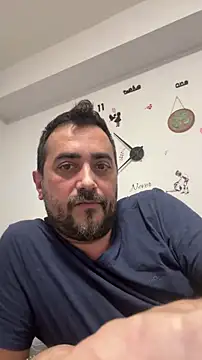 Snapshot of leggenda_ chatting on 10-28-25, 05:56 leggenda  online show from 10-28-25, 05:56