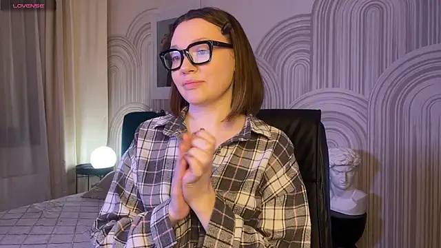 R I N A online show from 12-03-25, 01:06