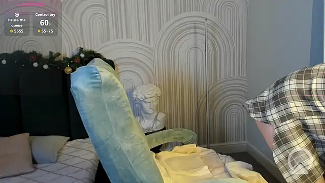 R I N A online show from 01-07-26, 01:10