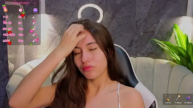 Nikka Tx online show from 11-26-25, 03:06