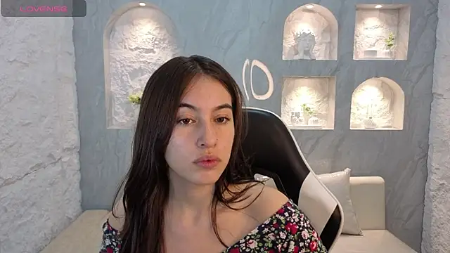 Nikka Tx online show from 11-29-25, 07:58