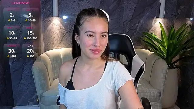 Nikka Tx online show from 04-09-26, 01:17