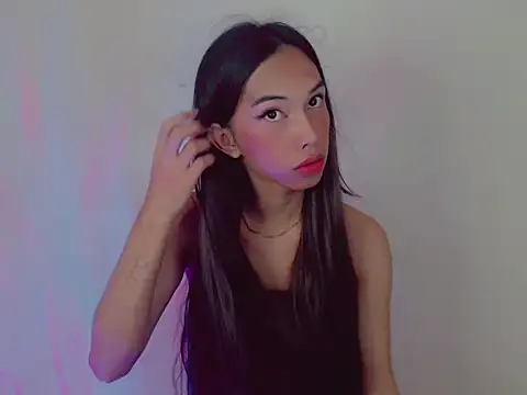 Snapshot of xLadyfuckerx chatting on 11-01-25, 03:35 xLadyfuckerx online show from 11-01-25, 03:35