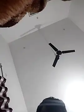 arshlv090 online show from 11-03-25, 06:55