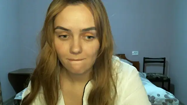 Anna  toth18 online show from 10-29-25, 12:15