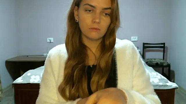 Anna  toth18 online show from 10-30-25, 06:12