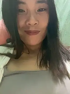 Snapshot of Elysia-007 chatting on 10-31-25, 01:08 Elysia-007 online show from 10-31-25, 01:08