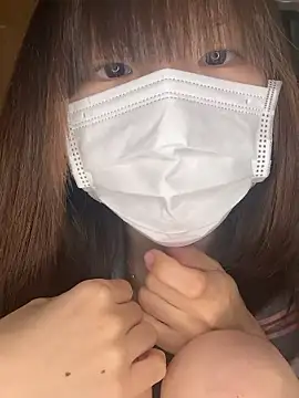 Snapshot of Natumi__ chatting on 10-28-25, 12:37 Natumi   online show from 10-28-25, 12:37