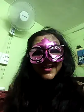 LOVE  RANI online show from 06-16-26, 08:03