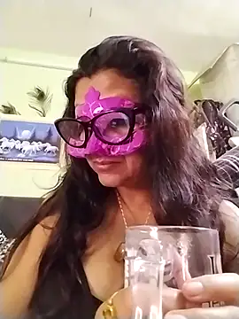 LOVE  RANI online show from 11-22-25, 02:10