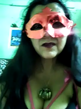 LOVE  RANI online show from 03-10-26, 01:15