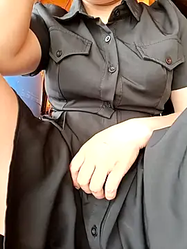 yoyo-mi online show from 04-13-26, 03:21