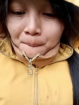 yoyo-mi online show from 12-19-25, 10:06