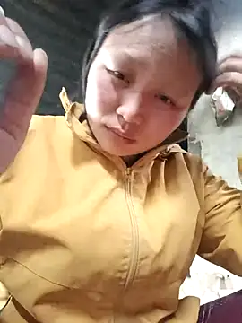 yoyo-mi online show from 11-18-25, 03:21