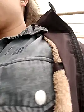 yoyo-mi online show from 04-18-26, 04:59