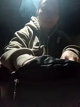 yoyo-mi online show from 12-22-25, 01:11