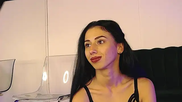 RebbeccaRay online show from 11-19-25, 08:09