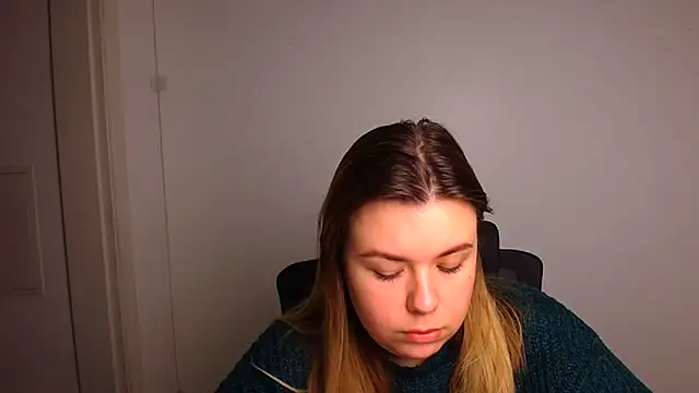 SusannaNight online show from 11-18-25, 07:00