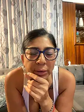 solmorochia online show from 11-28-25, 03:07