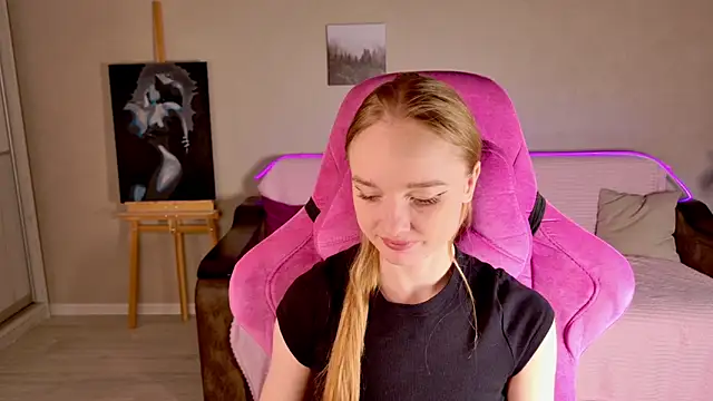 Shawty Mia online show from 11-08-25, 02:09