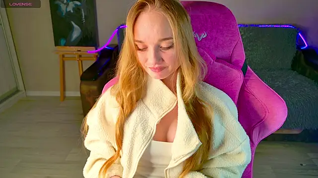 Shawty Mia online show from 12-03-25, 02:16