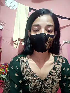 Snapshot of Green_LaDY66 chatting on 05-15-26, 05:33 Green LaDY66 online show from 05-15-26, 05:33