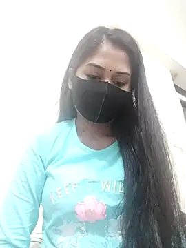 Green LaDY66 online show from 12-01-25, 06:36