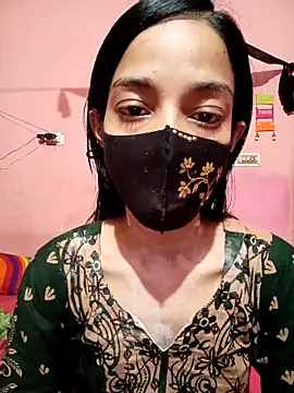 Snapshot of Green_LaDY66 chatting on 05-12-26, 01:39 Green LaDY66 online show from 05-12-26, 01:39