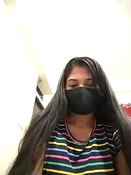 Green LaDY66 online show from 12-17-25, 09:09